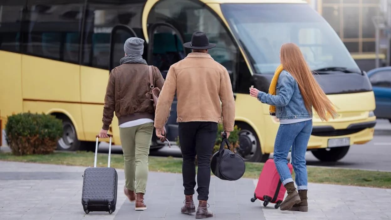 How to Book a Shared Ride Airport Shuttle: A Step-by-Step Guide
